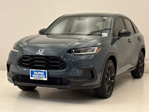 Certified 2024 Honda HR-V Sport image 2