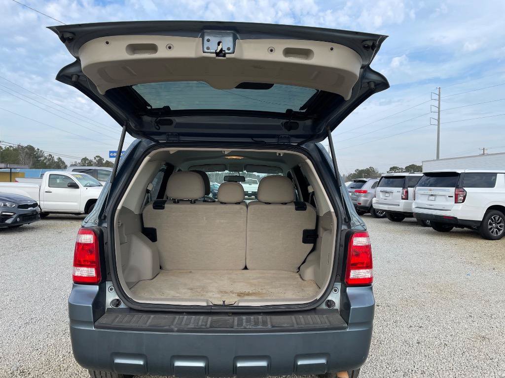 Used 2011 Ford Escape XLT FWD image 8