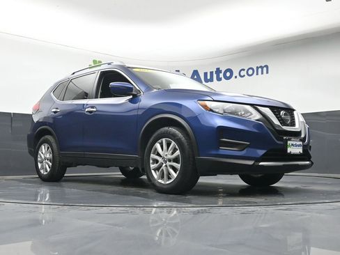 Used 2018 Nissan Rogue SV AWD/4WD image 26