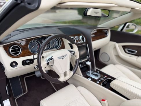 Used 2013 Bentley Continental GT AWD/4WD image 23