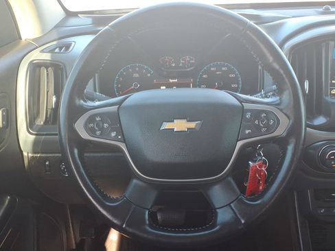 Used 2019 Chevrolet Colorado Z71 image 12