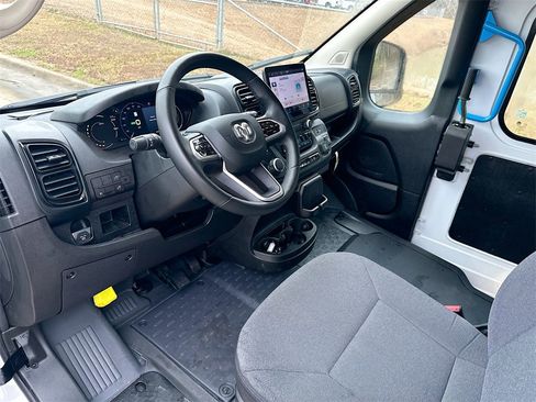 Used 2024 RAM ProMaster 3500 w/ Delivery Van Package image 31