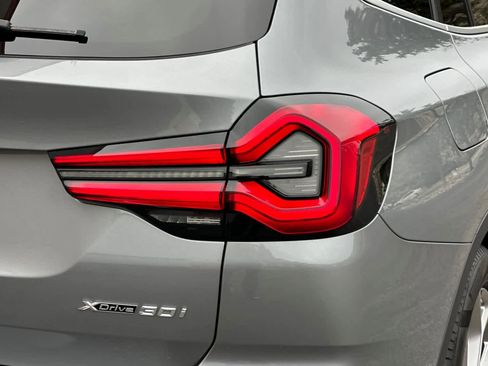 Used 2024 BMW X3 xDrive30i w/ Premium Package w/ZPA image 30