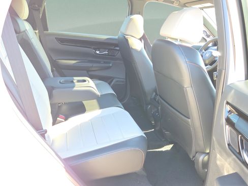 Used 2025 Honda CR-V Sport Touring image 23