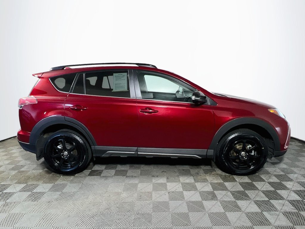 Used 2018 Toyota RAV4 Adventure AWD/4WD image 8