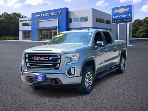 Certified 2020 GMC Sierra 1500 AT4 w/ Off-Road Performance Package AWD/4WD image 2