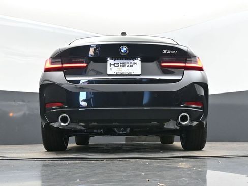 New 2026 BMW 330i Sedan w/ Convenience Package RWD image 41