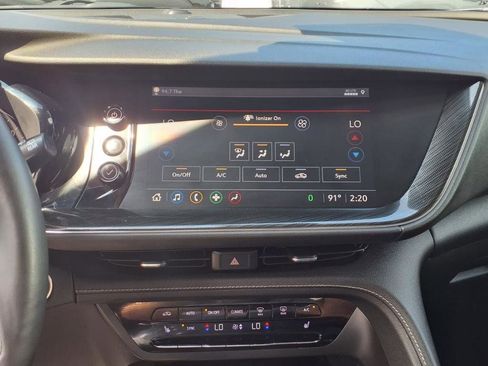Certified 2021 Buick Envision Essence w/ Sport Touring Package image 13