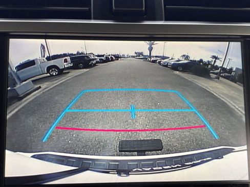 Used 2022 Toyota 4Runner SR5 Premium image 20