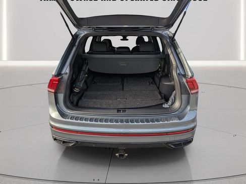 Certified 2023 Volkswagen Tiguan SE R-Line FWD image 10