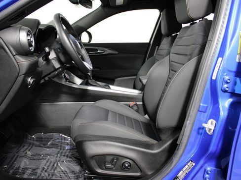 Used 2024 Alfa Romeo Tonale Ti image 27