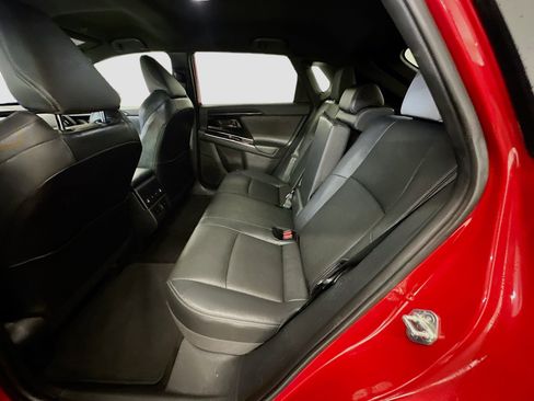 Used 2023 Subaru Solterra AWD image 28