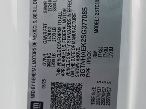 Used 2025 GMC Sierra 1500 Pro w/ Pro Value Package image 4