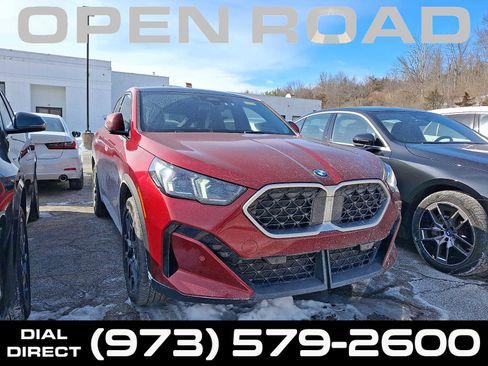 Used 2024 BMW X2 xDrive28i w/ Convenience Package image 1
