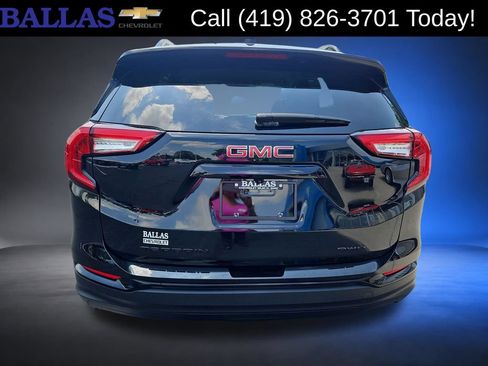 Certified 2023 GMC Terrain SLE w/ Driver Convenience Package AWD/4WD image 4