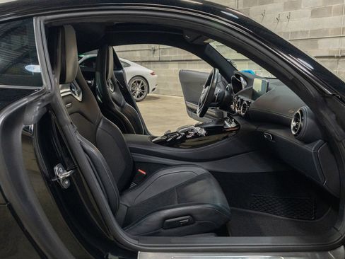 Used 2019 Mercedes-Benz AMG GT Coupe image 40