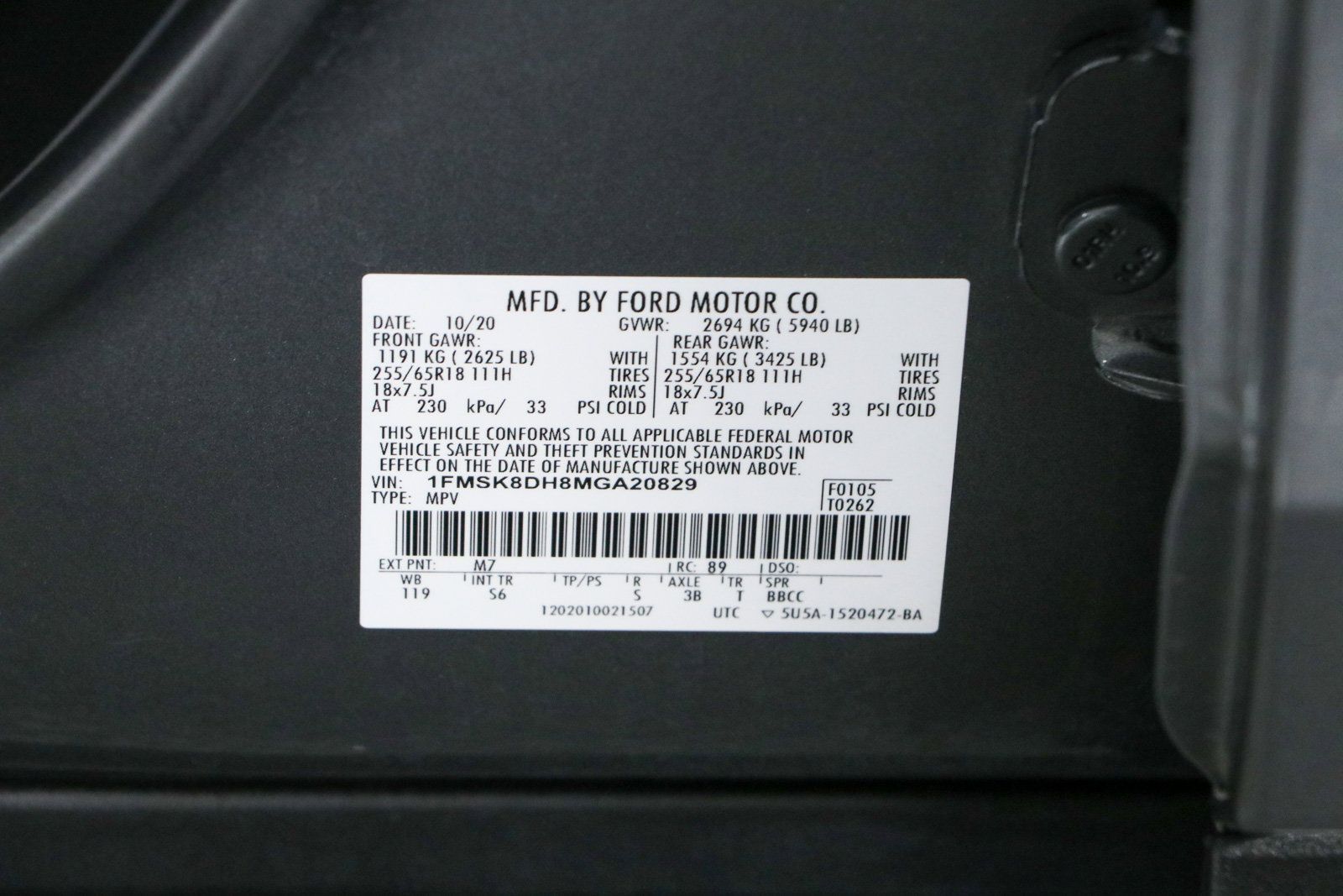 Used 2021 Ford Explorer XLT w/ Equipment Group 202A AWD/4WD image 34