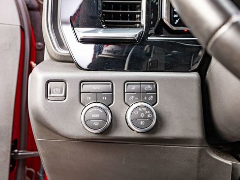 Used 2022 GMC Sierra 1500 Elevation w/ Elevation Premium Package image 23