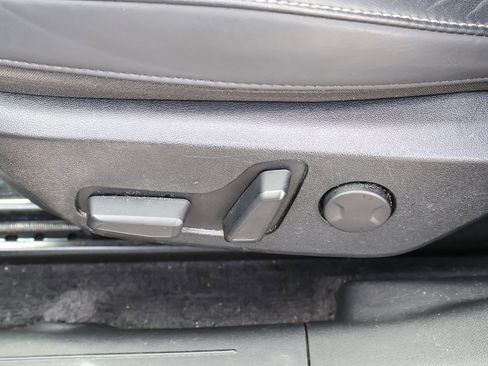 Used 2022 Kia EV6 Wind w/ Wind Technology Package image 33