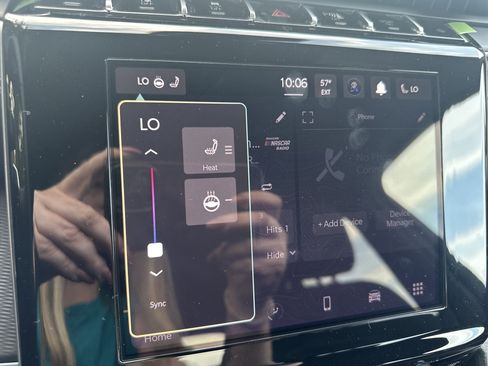 New 2025 Jeep Grand Cherokee Laredo X w/ Luxury Tech Group I image 27