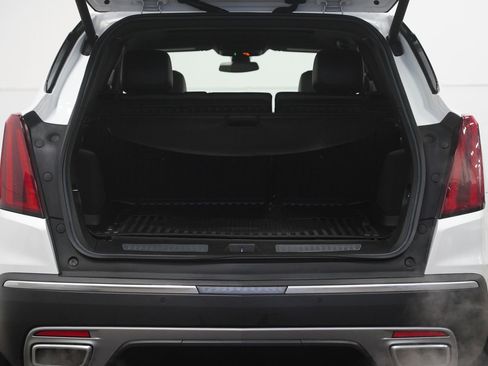 Used 2022 Cadillac XT5 Premium Luxury w/ LPO, Floor Liner Package image 33