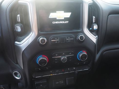 Used 2019 Chevrolet Silverado 1500 RST w/ All-Star Edition image 21