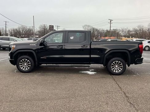 Used 2021 GMC Sierra 1500 AT4 image 2