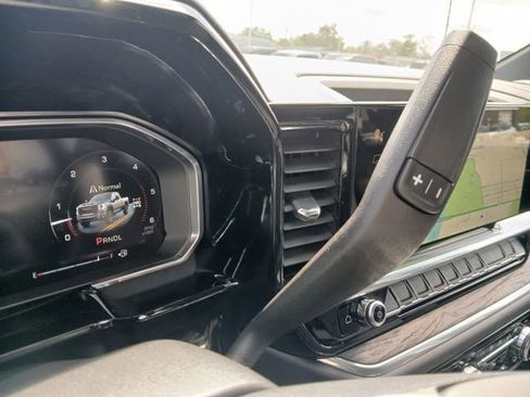 New 2026 GMC Sierra 2500 SLT w/ SLT Premium Package AWD/4WD image 26