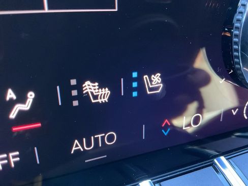 New 2026 GMC Terrain AT4 w/ Convenience Package III image 22