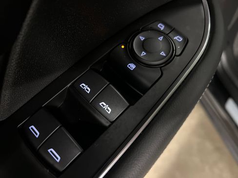 Certified 2023 Buick Envision Avenir AWD/4WD image 16