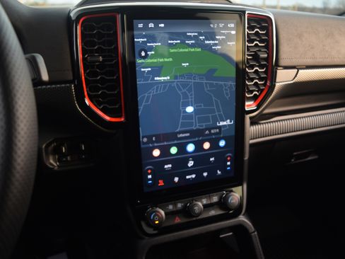 Used 2025 Ford Ranger Raptor image 9