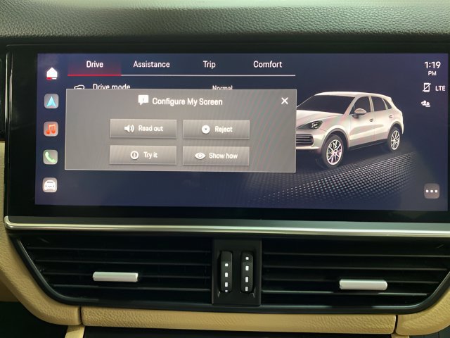 Used 2023 Porsche Cayenne AWD/4WD image 44