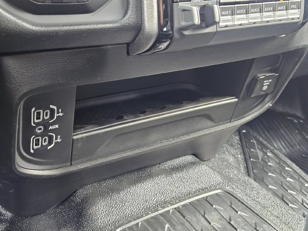 New 2026 RAM 5500 Tradesman AWD/4WD image 26