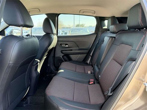 New 2026 Nissan Kicks SR w/ Cold Weather Package image 12