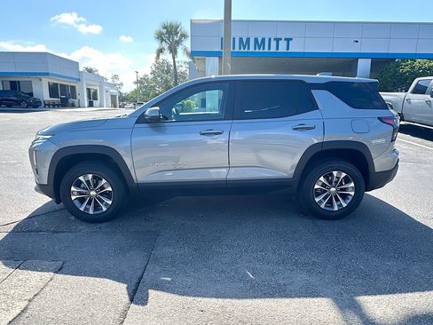 Certified 2026 Chevrolet Equinox LT w/ Safety and Technology Package FWD image 8
