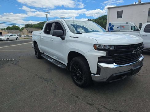 Used 2019 Chevrolet Silverado 1500 LT w/ All-Star Edition AWD/4WD image 4