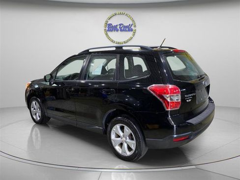 Used 2015 Subaru Forester 2.5i w/ Alloy Wheel Package AWD/4WD image 2