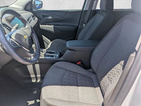 Used 2022 Chevrolet Equinox LT FWD image 14