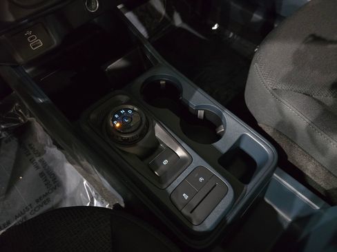 New 2025 Ford Maverick XL w/ Equipment Group 102A image 23