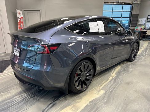 Used 2021 Tesla Model Y Performance AWD/4WD image 28