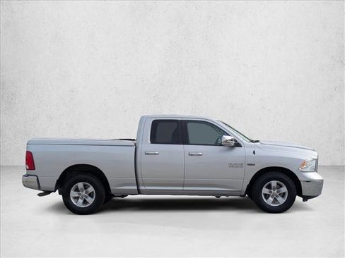 Used 2016 RAM 1500 Classic SLT image 4