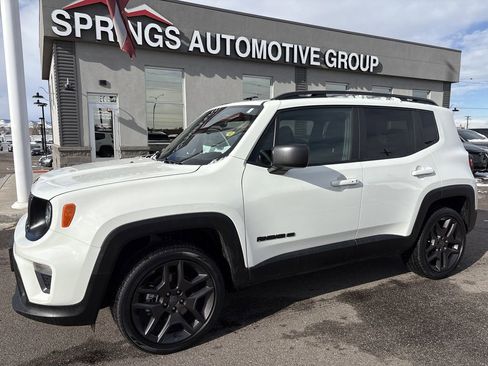 Used 2021 Jeep Renegade Latitude w/ Sun & Sound Group image 1