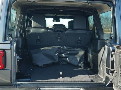 Used 2021 Jeep Wrangler Unlimited Rubicon image 17