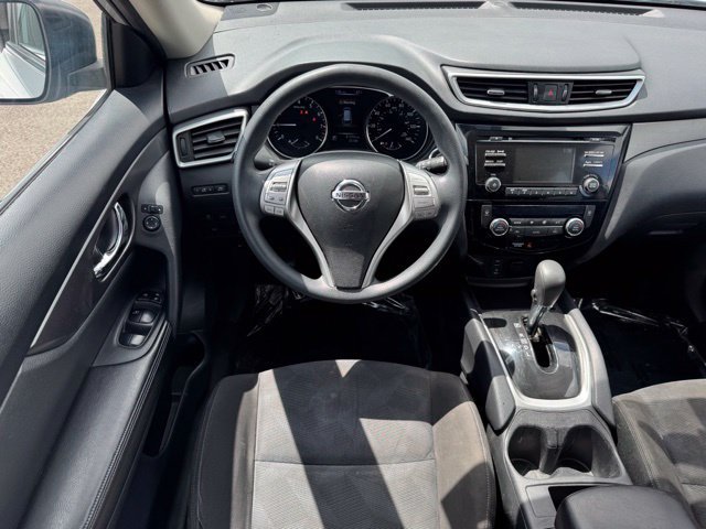 Used 2015 Nissan Rogue SV AWD/4WD image 9