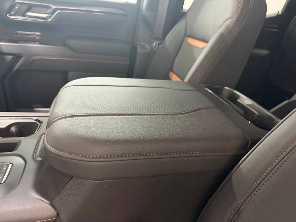 New 2026 GMC Sierra 1500 AT4 w/ AT4 Premium Package AWD/4WD image 27