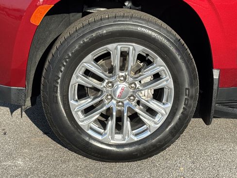 Used 2021 GMC Yukon SLT w/ SLT Premium Package image 13