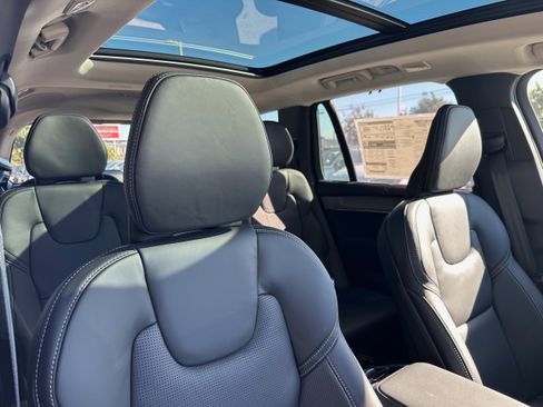 New 2026 Volvo XC90 B6 Ultra w/ Protection Package image 9