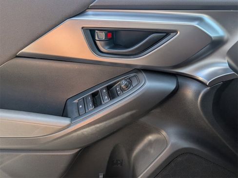 Used 2024 Subaru Impreza 2.0i image 30