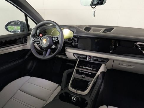 New 2026 Porsche Cayenne AWD/4WD image 21