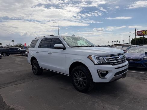 Used 2019 Ford Expedition Limited image 14